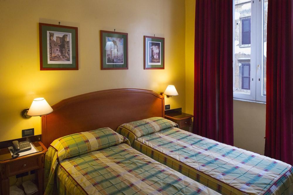 Hotel Milani Roma Esterno foto