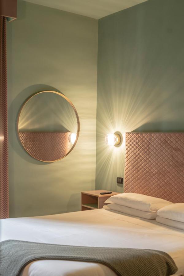 Hotel Milani Roma Esterno foto