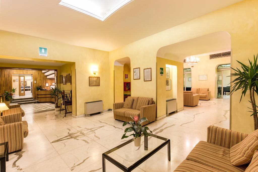 Hotel Milani Roma Esterno foto